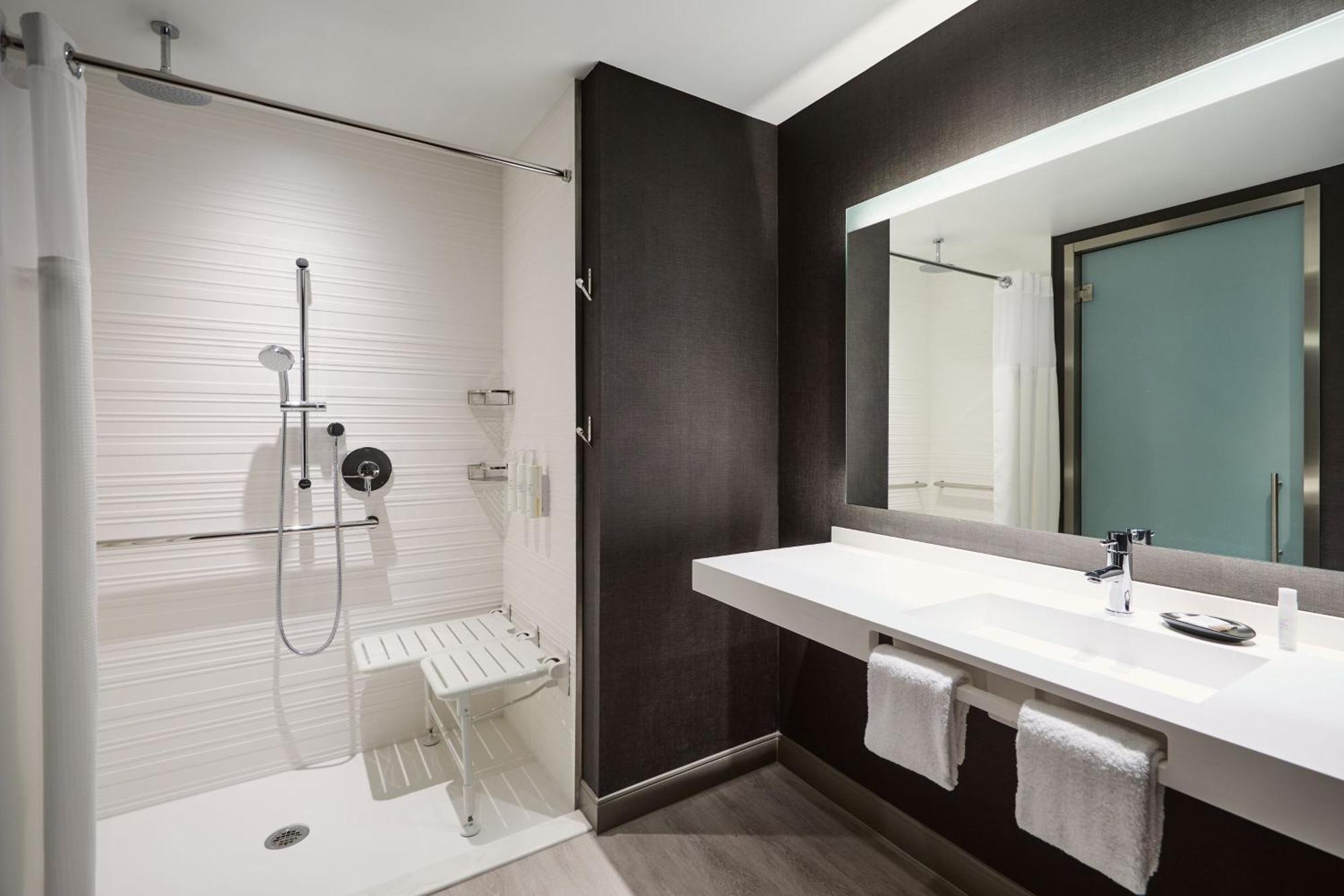 Ac Hotel By Marriott Kansas City Downtown Экстерьер фото